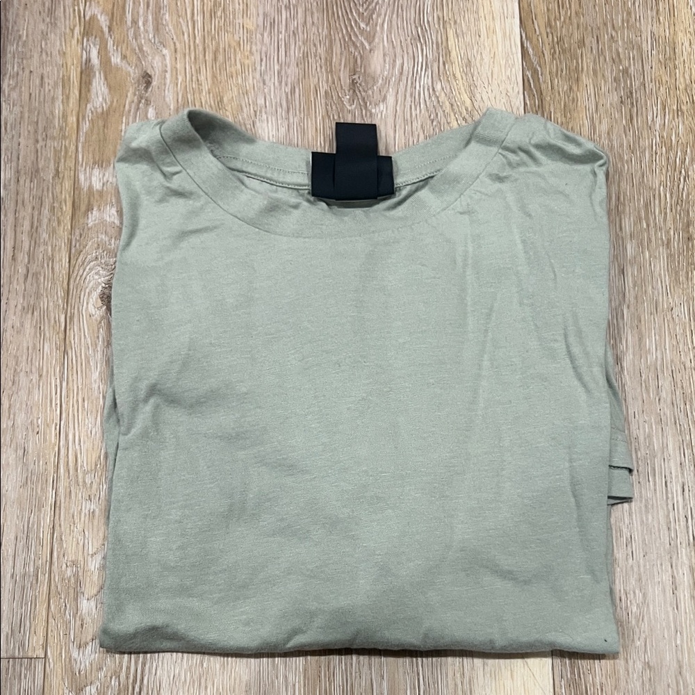 H&M Sage Green Crewneck Short-Sleeve Tee